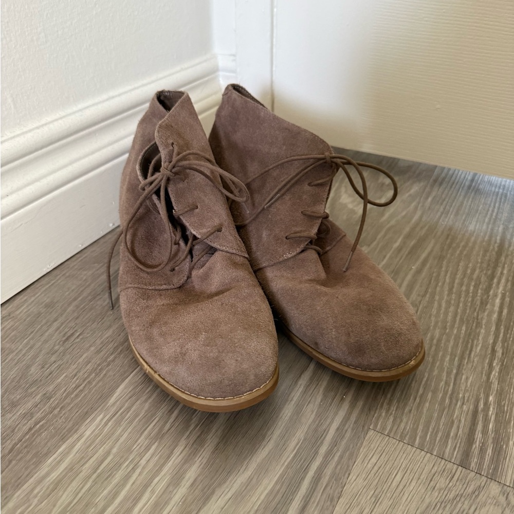 Blondo Brown Suede Ankle Boots